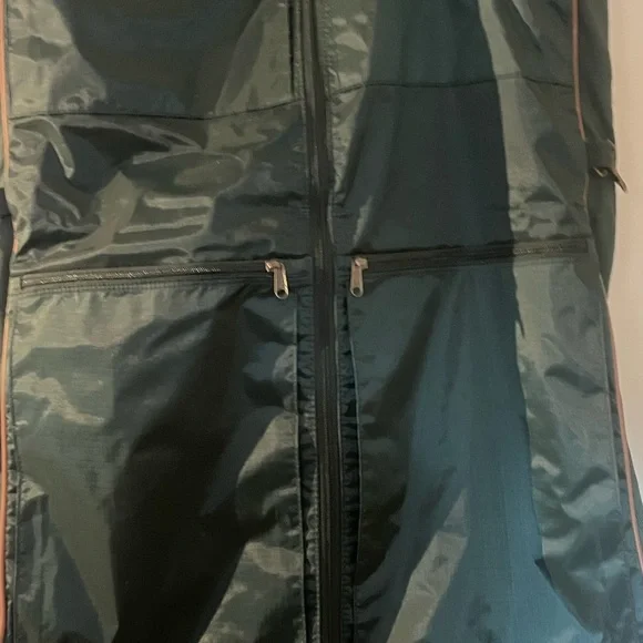 Vintage Eddie Bauer Green Garment Bag with Brown Trim - Picture 5 of 15